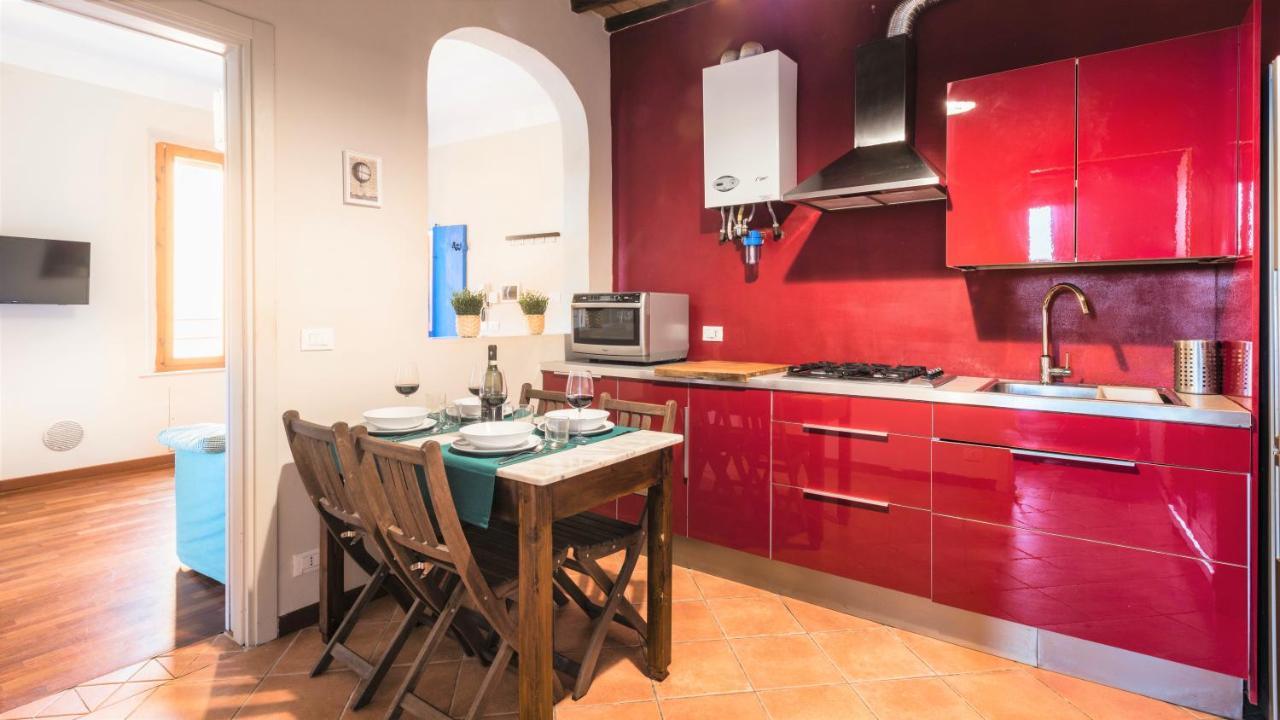 Hostly - La Pera Suite Apartment - 2 Bedrooms, Full Center Pisa Luaran gambar