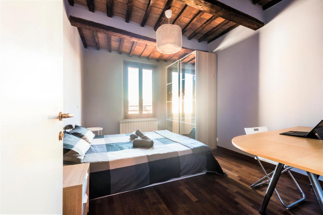 Hostly - La Pera Suite Apartment - 2 Bedrooms, Full Center Pisa Luaran gambar